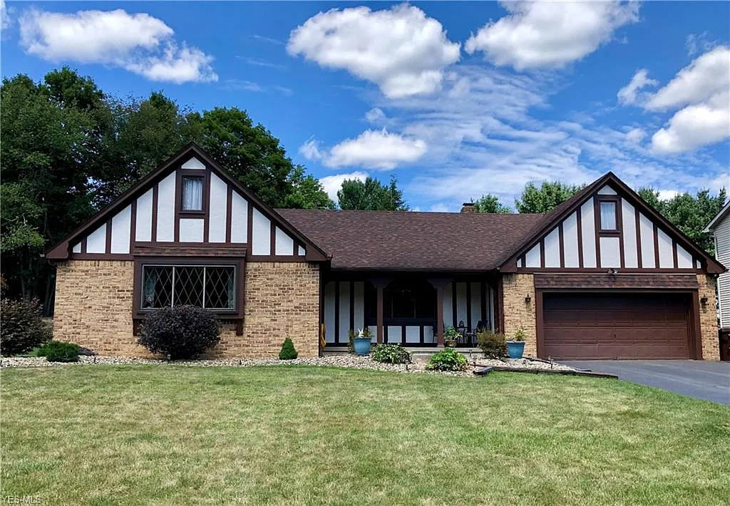 3148 Hummingbird Hill Dr photo 1