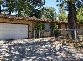 506 NW Elm St, Grants Pass, OR 97526