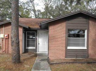 5130 Gainsville Dr, Temple Terrace, FL 33617