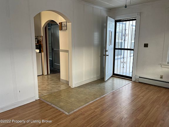 3rd image of 216 B St N