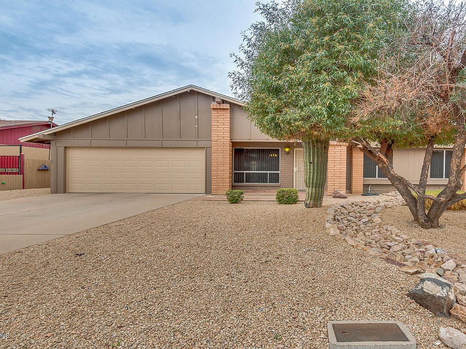 1st image of 3945 W Dahlia Dr