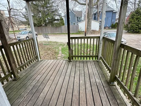 512 W University Ave. Champaign, IL, 512 W University Ave APT 2W, Champaign, IL 61820