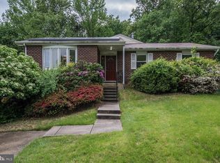 12702 N Point Ln, Laurel, MD 20708