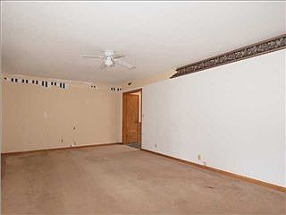 4th image of 8289 NW 180th St
