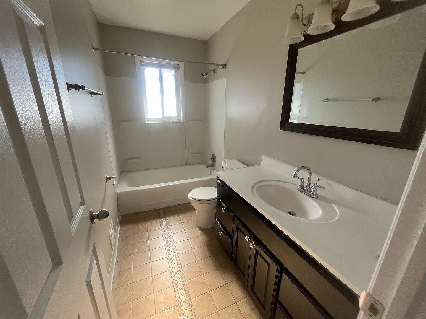 6051 Laurel Hall Dr — Photo 4