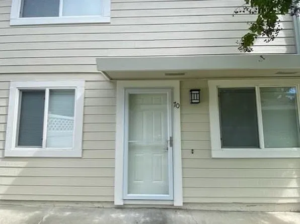 70 Los Padres Cir, Novato, CA 94947