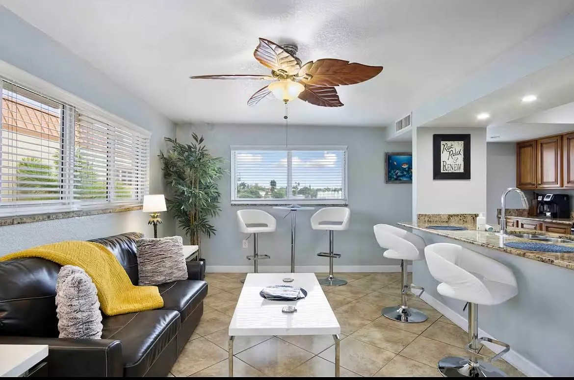 1 bed, 745 sqft, $3,000 — Photo 3