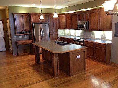 4th image of 2914 N Parkdale Ct
