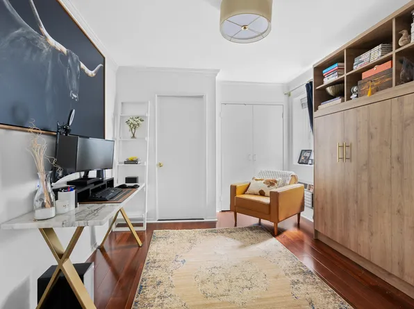 40 East 74th Street image 8 of 9