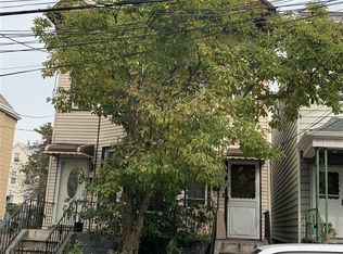 87 W 18th St #2, Bayonne, NJ 07002