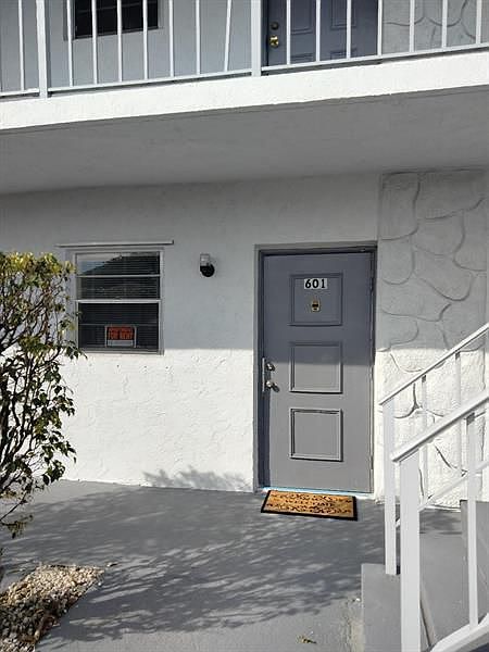 1st image of 510 24th Ave N APT 601