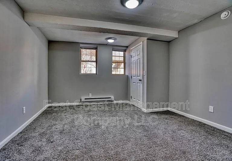 2110 Taylor Ave #B — Photo 7