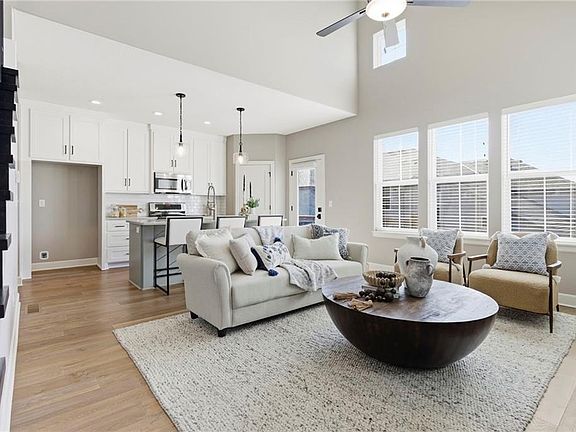 3rd image of 12344 S Sagebrush Dr
