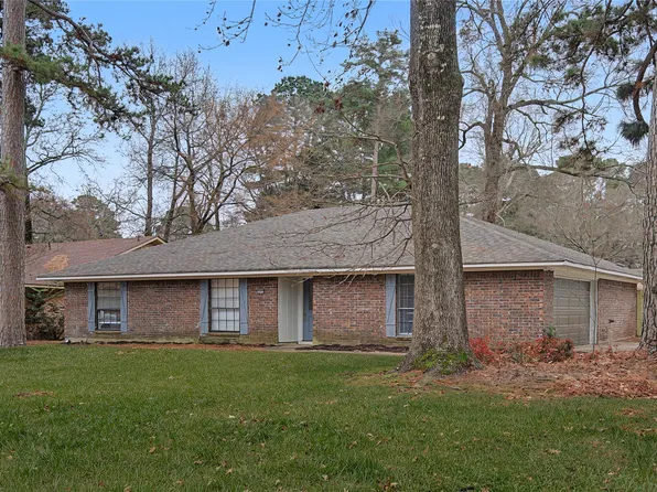 8808 Hollow Bluff Dr, Haughton, LA 71037