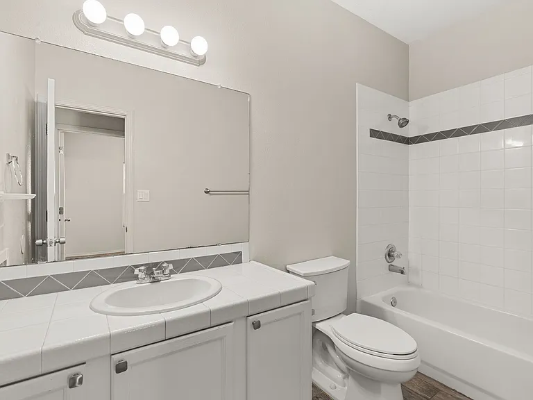8416 Magenta Rd NW — Photo 11