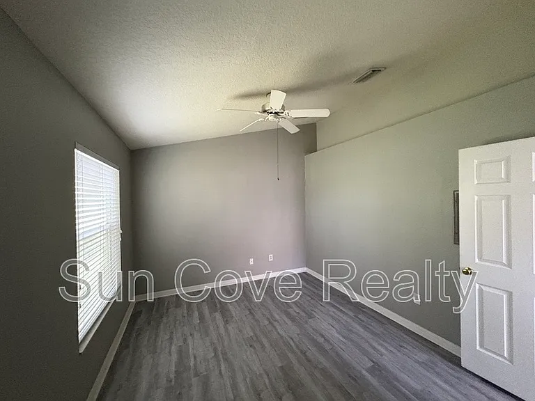 11022 Black Swan Ct — Photo 11