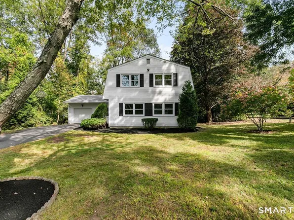 31 Sterling Drive, New Milford, CT 06776