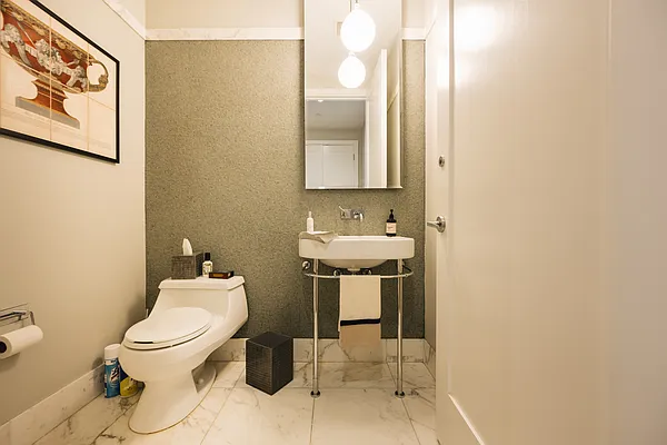 Sold by Harmonycity Corp. | media 25