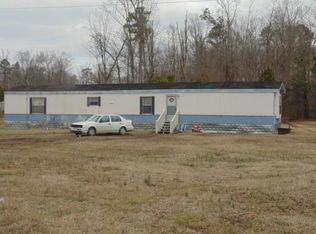 114 Church Ln, Windsor, NC 27983