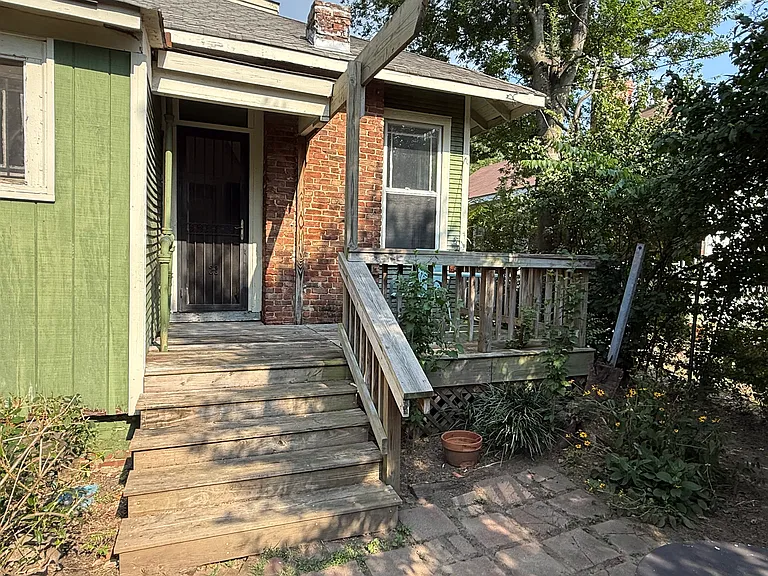 415 Garland St #1 — Photo 5