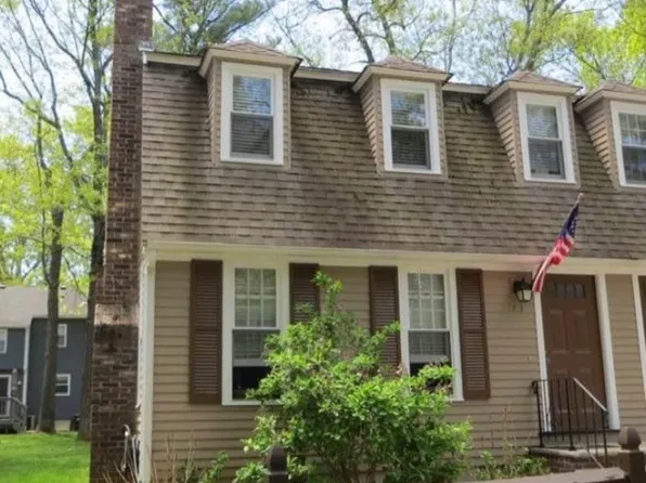 143 Wellman Ave, North Chelmsford, MA 01863