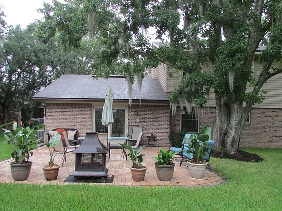 3rd image of 6308 Saradale Ct