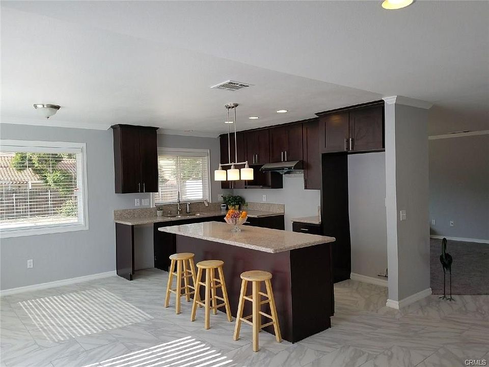 1st image of 29165 Williams Ave