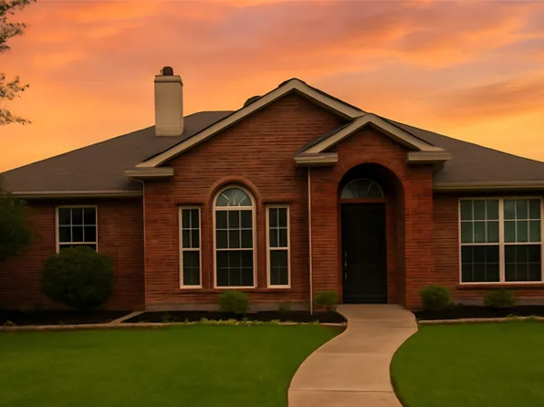 1951 Harvester Dr, Rockwall, TX 75032