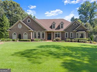 715 Antrim Glen Rd, Hoschton, GA 30548