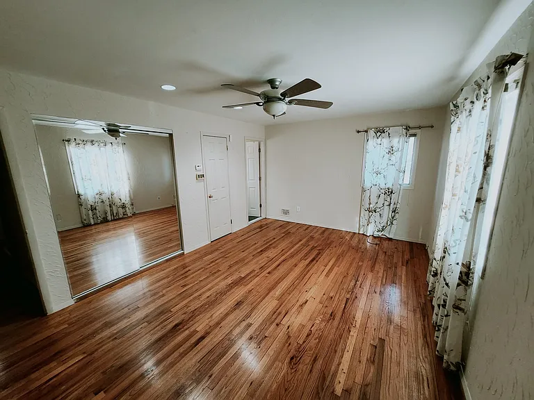9 Firelight Ct — Photo 8