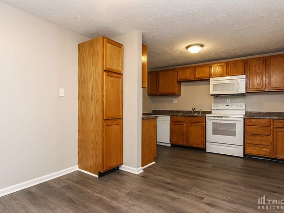 5th image of 1408 Gumwood Dr