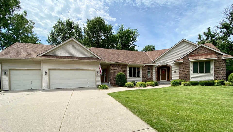 1st image of 13890 Gulf Breeze Ct