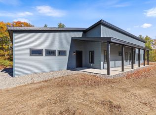 10 Ice Pond Lane, Wiscasset, ME 04578