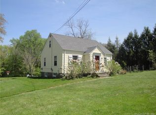 536 Moose Hill Rd, Monroe, CT 06468