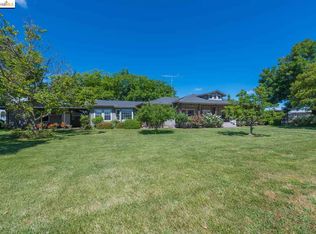 2922 Lone Tree Rd, Oroville, CA 95965