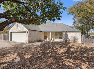 806 Christopher Ave, Round Rock, TX 78681