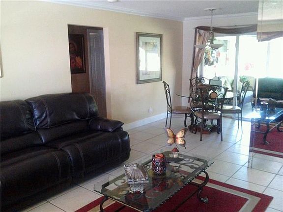 2nd image of 7312 NW 57th Pl