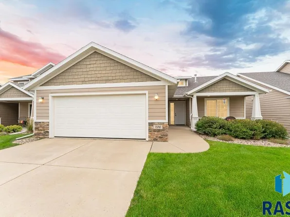 206 W 81st St, Sioux Falls, SD 57108