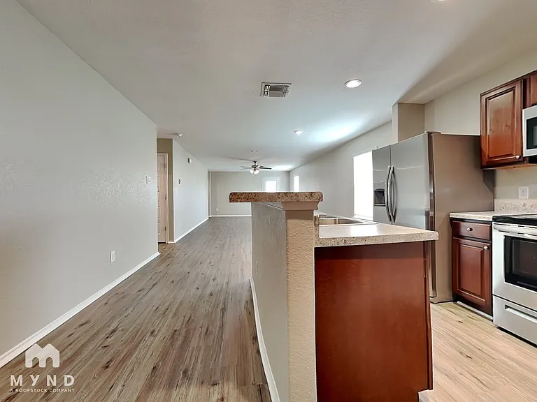 3910 Colemans Run — Photo 5