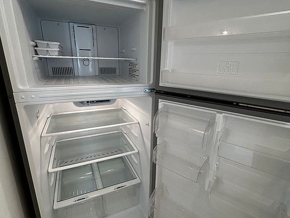 4th image of 619 Orton Ave APT 302