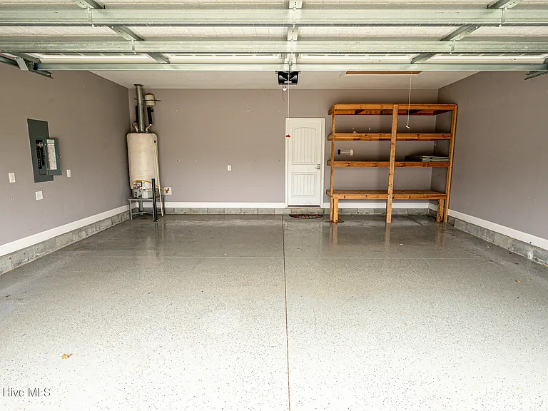 1202 Skipjack Ct — Photo 26