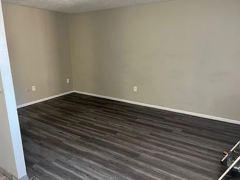 1205 Yosemite St — Photo 8