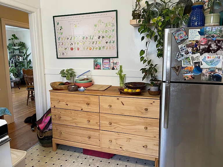 Kitchen as furnished by previous tenants
