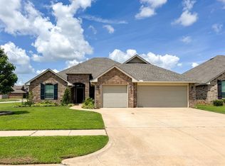 3724 Burma Ct, Norman, OK 73072