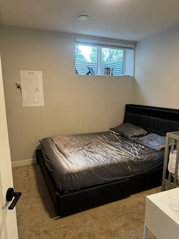 2 bed, 1.0 bath, $1,100 — Photo 4