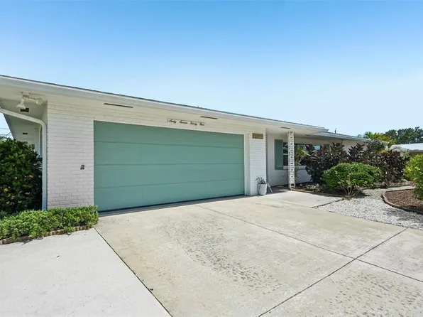 6735 Keystone Dr, Sarasota, FL 34231