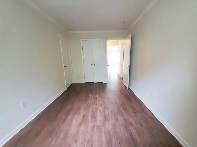 31 Stuart Ave #P — Photo 8
