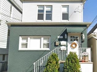 493 Morningside Ave, Fairview, NJ 07022