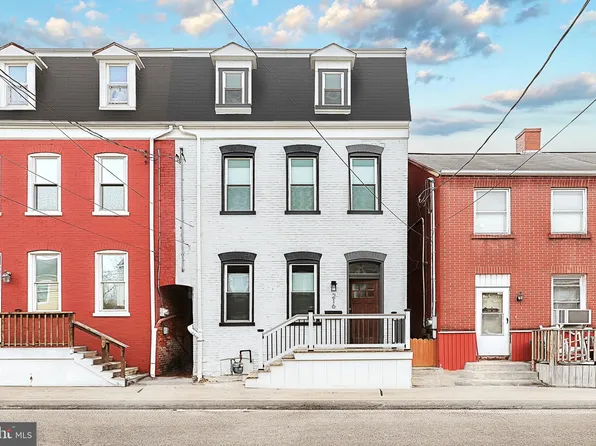 216 Perry St, Columbia, PA 17512