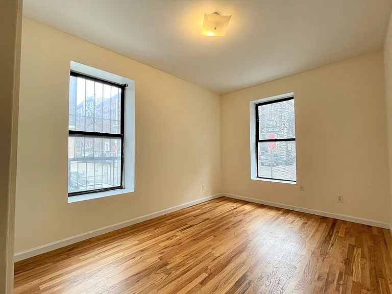 820 W 180th St #4 — Photo 4